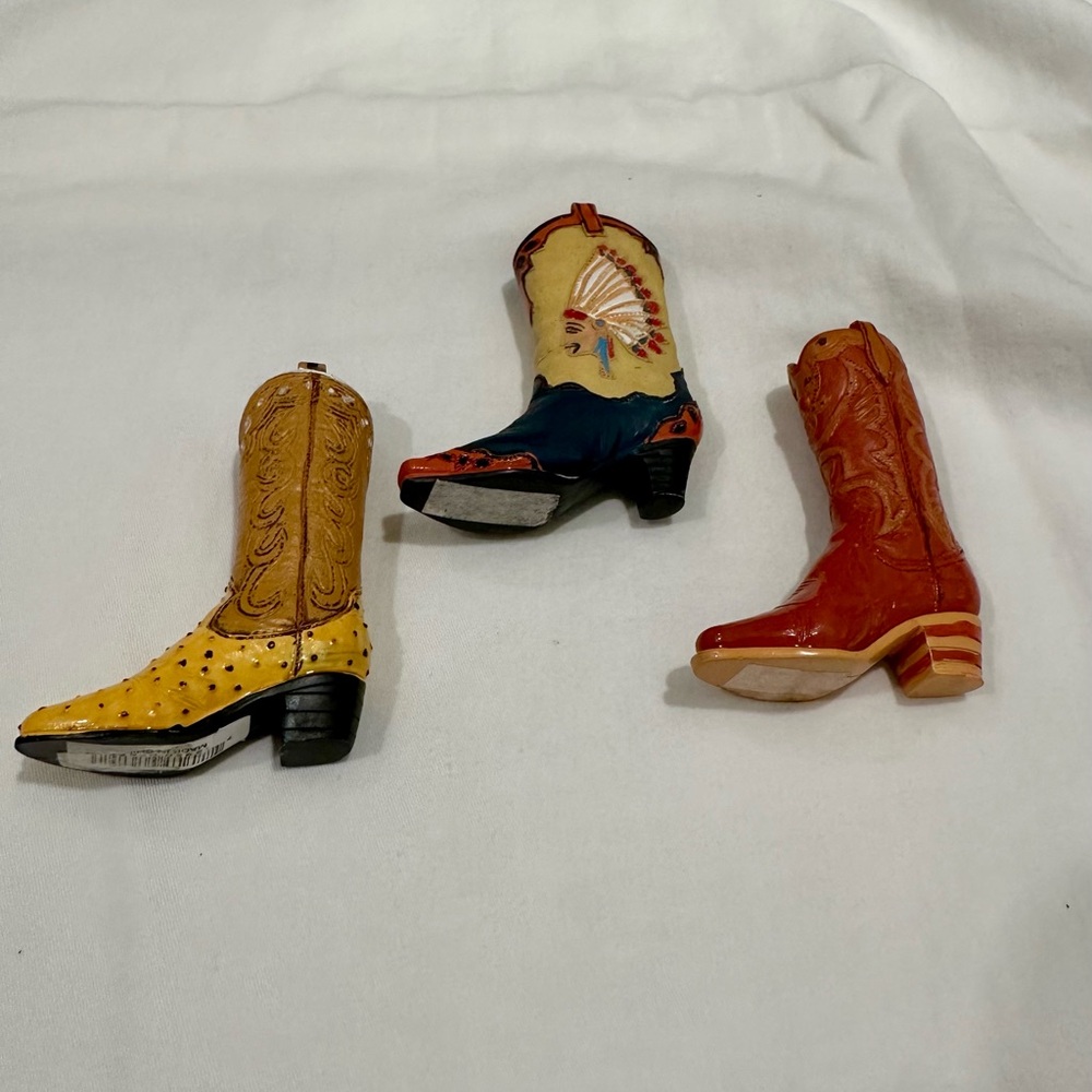 Vintage Cowboy Boot miniature Figurines - Picture 3 of 15